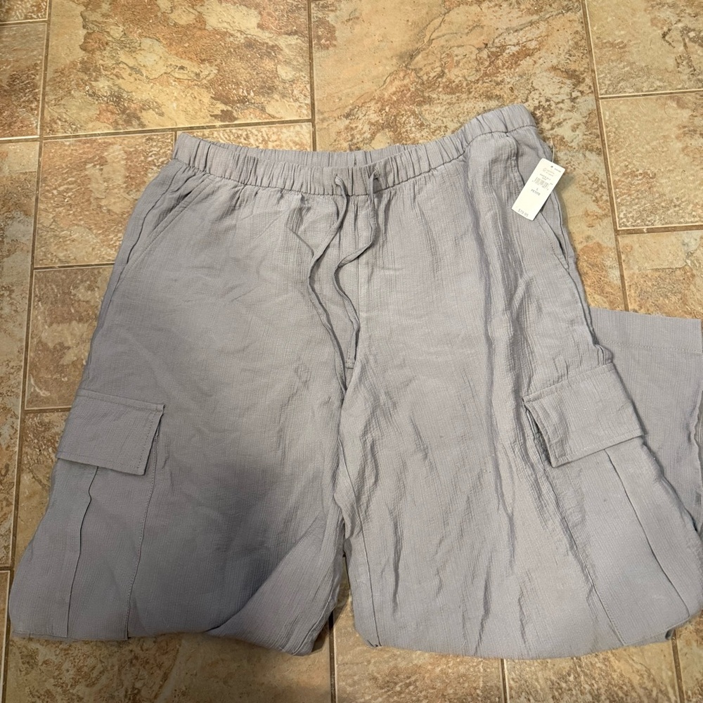 Gap NWT Wide Leg Grey Pants Size Large